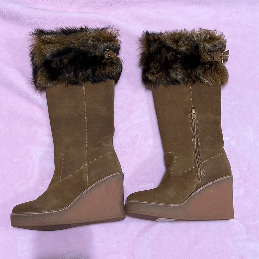 NWOT UGG Real Fur Tall Boots size 6
